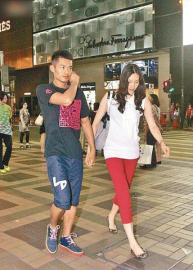 奥运冠军获赠2000万奖金林丹谢杏芳疯狂购物(图)