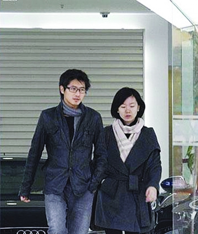 曝韩寒恋上中戏美女三年“婚外情”疑似被策划(图)