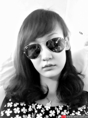 王皓恋爱1年开花结果女友喜欢自拍镜头感好(图)