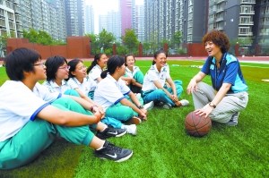 奥运裁判回校继续教师生涯:我吹比赛已经上瘾