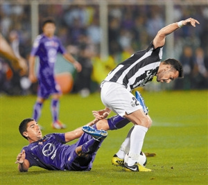 尤文客场0-0佛罗伦萨连胜终止不败纪录延续