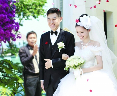 孔杰夫妇温馨婚照曝光棋坛俊男结缘美丽超女(图)