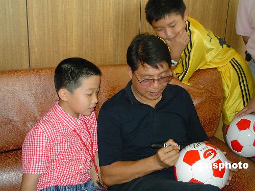 深度解析徐根宝:蛰伏崇明12年就连对手也信服(3)