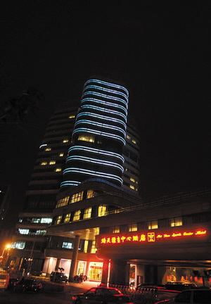 麦迪入住酒店曝光据称总统套房近两千元(图)