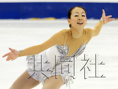 浅田真央中国站夺冠9次登顶大奖赛冠绝日本花滑