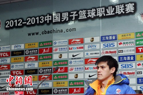 图:CBA联赛山西112:111加时险胜东莞