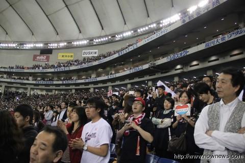 日本职棒看球添新选择放榻榻米可躺着观赛(图)