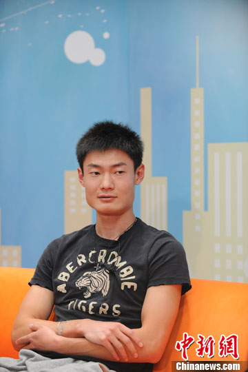 张培萌:练体育是为逃自习爱足球但遗憾没天赋