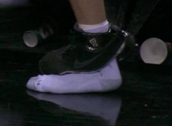 ��ŵ������ӣľ������Ь����:���ơ���Խ�硱��ͼ��