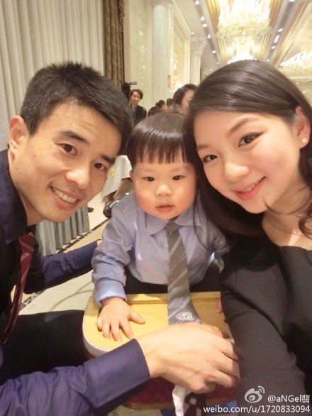 孙祥妻子美国产下女儿儿女双全幸福一家图3