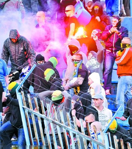 �ݿ�������������ɧ����β֮ս��̨��ս����ͼ��