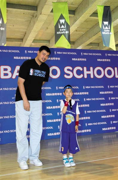 姚明未否认组团买快船:目前没实质性东西(图)