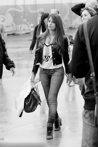 ÷��Ů���Ը����󰲶���������V��10�����£�ͼ��