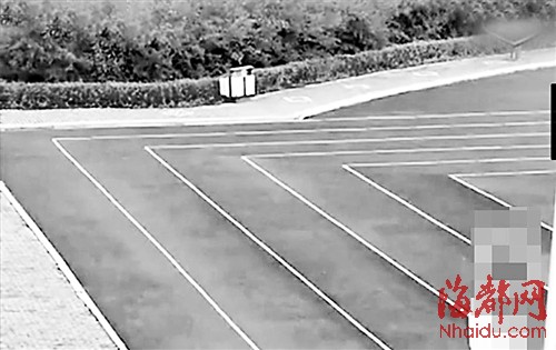 一体育场弯道竟为直角只为应付领导检查(图)