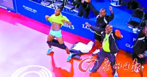 Ӣ�����˶������⣺����ƹ�������ѿ�����ף��ͼ��