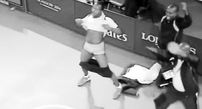 英联邦运动会现奇葩:队员脱裤子庆胜利(图)