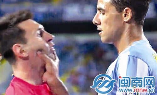 ÷�����������������Ӷ��к������������ң�ͼ��