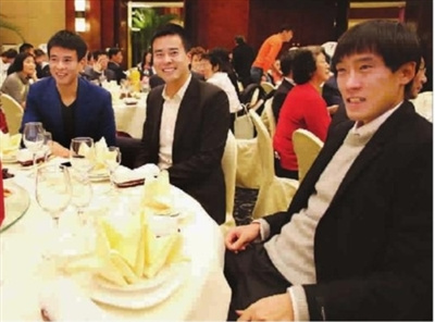 足坛五代人群星闪耀相聚徐根宝“告别晚宴”(图)