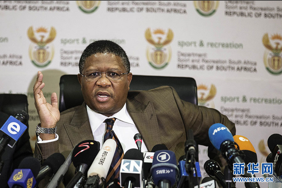 �Ϸ�����������������������1000����Ԫ�����л�