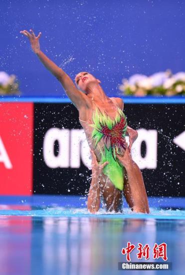 花游有多累?黄雪辰:每晚洗发胶就要一个小时