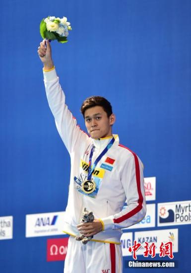 ���Ը���й���Ӿ����������״̬������Լ