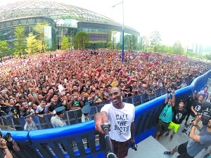 �Ʊ������������Է�ӵ�����������������߷緶