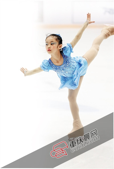 ���컨��Ů��:����ȥ����ѵ���βμӱ�������