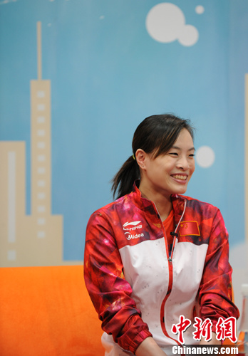 ����ϼ�ƹ����������Ĭ�������迿�໥���