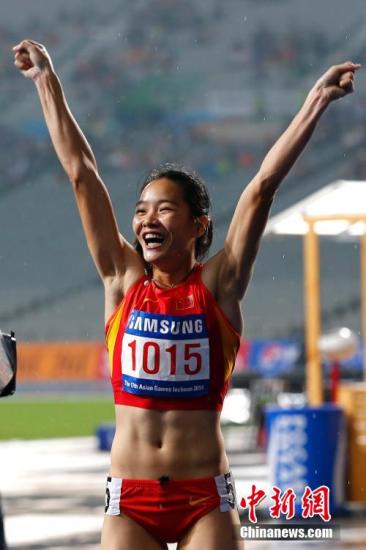 韦永丽连续刷新个人最好成绩称给自己打95分