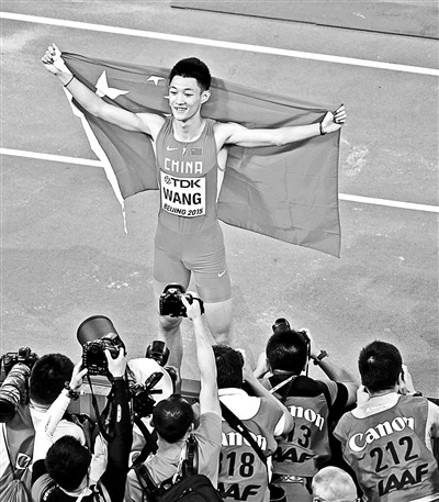 �й���Ծ��С��һԾ���������и���������Ӳ