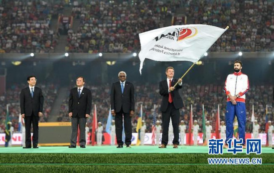 ���ۣ��������ɱ����µ��Ļ��ں�