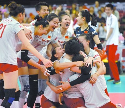 中国女排防死俄罗斯3重炮一度12比3领先收奇效