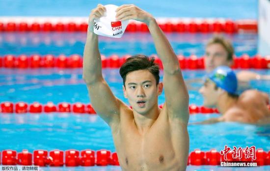 宁泽涛险被疯狂粉丝挤下水游泳热呼唤“理智粉”