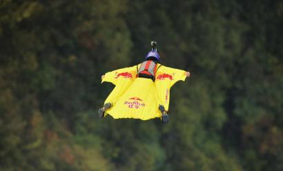 翼装飞行世界纪录保持者张树鹏:无氧飞过8150米