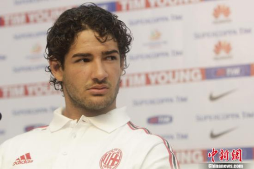 曝天津权健报价帕托获突破月薪达400万人民币