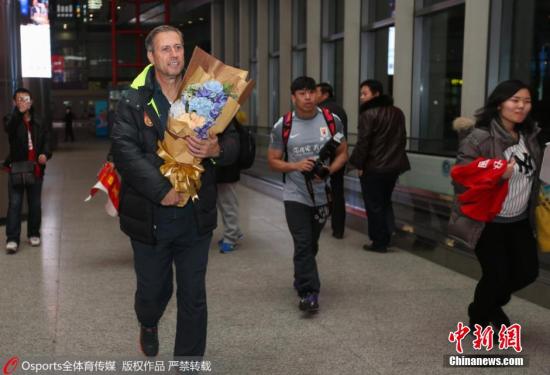 佩兰执教国足战绩:亚洲杯最风光世预赛表现不佳