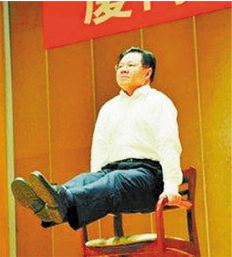 61���ô�У����ֱ�۳�˫�ܡ�25��ר��:10���Ѳ���