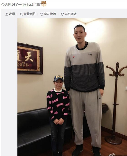 邓琳琳与孙明明合照仅到其腰部网友:最萌身高差