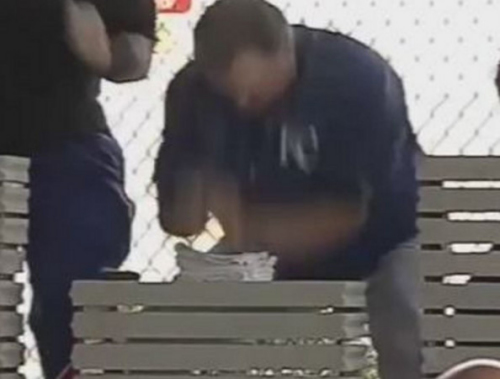 6Ѯ��˧������ӳ�����ͽ������4���שͷ��ͼ��