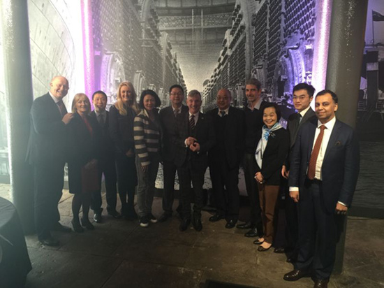 �Խ�Ӣ��������̬��������й��޹��������罻ƽ̨