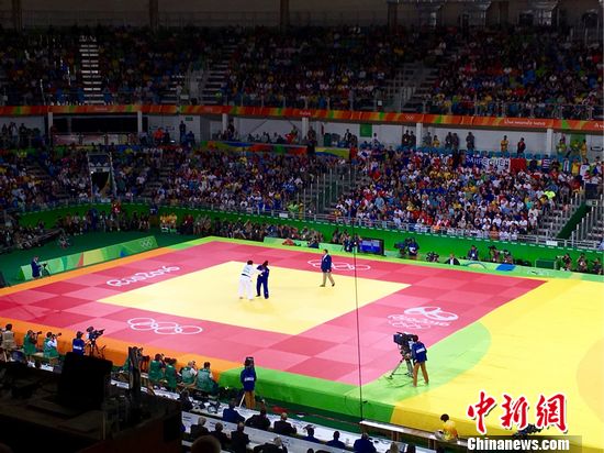 ���̰���Ů�����78�������ϼ�����������Ե����