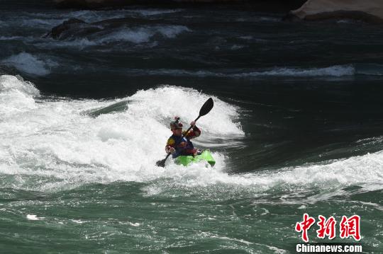 德国皮划艇教练遭遇严重车祸曾在雅典奥运夺银牌