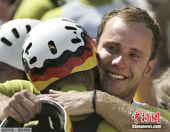 德国赛艇教练因车祸在里约去世巴赫将出席纪念仪式