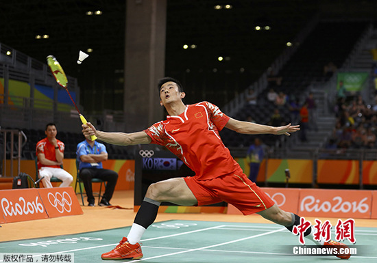 谌龙2-1“复仇”孙完虎成功跻身奥运男单四强