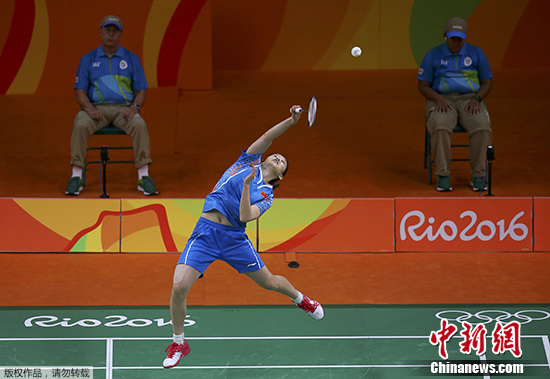 李雪芮0-2憾负头号种子马林膝盖受伤仍坚持完赛