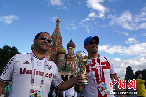 世界杯记者手记D23:音乐,足球的诗和远方