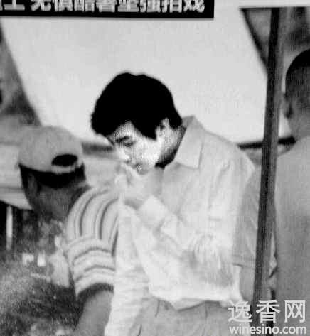 俞灏明复出疤痕仍可见葡萄酒淡化疤痕效果佳