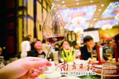 岁末酒局多伤脑筋?不可不会的躲酒妙招(组图)(2)