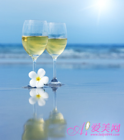 葡萄酒可促进消化葡萄酒的7种功效与作用(图)