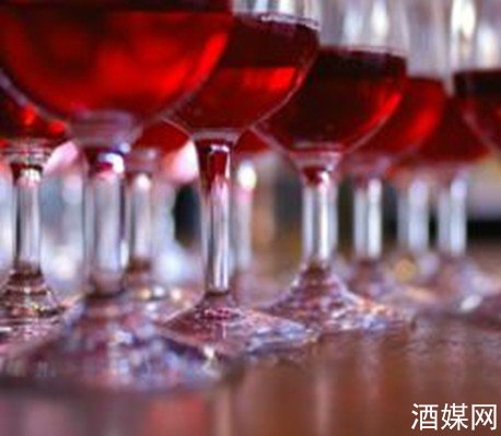 俄勒冈手工酿制葡萄酒受美国消费者追捧(图)